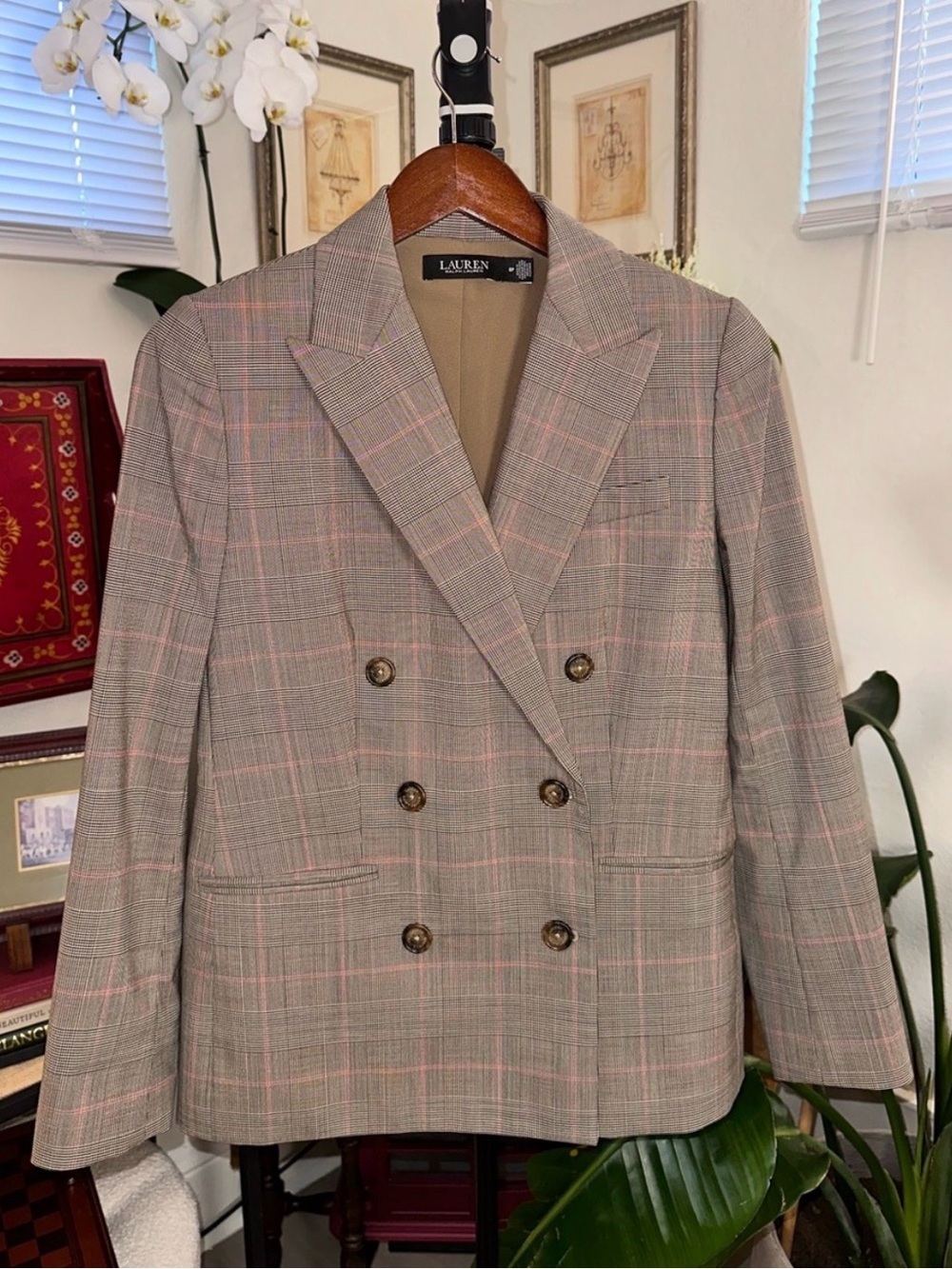 Ralph Lauren Glen Check
Double-Breasted Wool Blazer - Picture 6 of 12